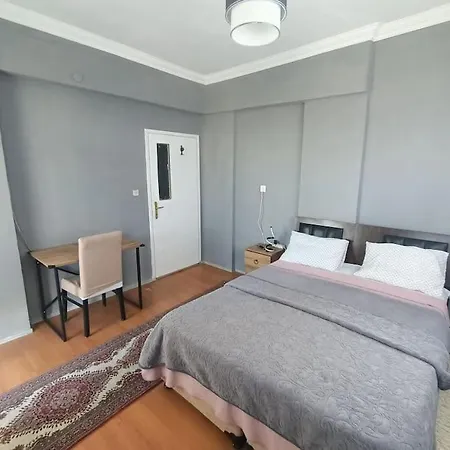 3+1 Daire.hizli Wifi,havalimani Plaj, Market Yakin Antalya